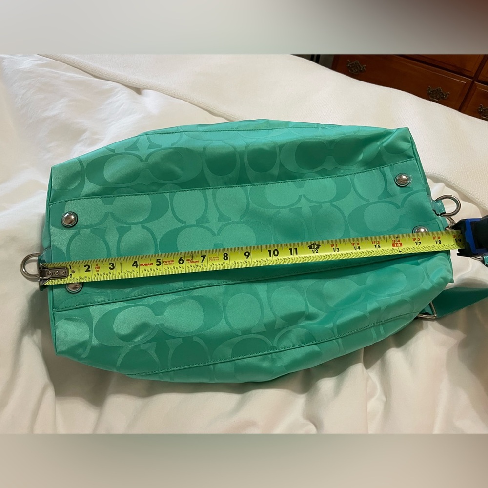 Coach xtra large, duffle bag - Picture 16 of 16